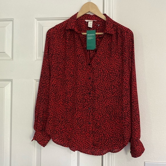 H&M NWTred cheetah print button down shirt. - Picture 1 of 10